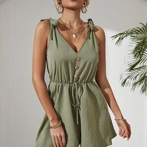 XL‎ Green Romper